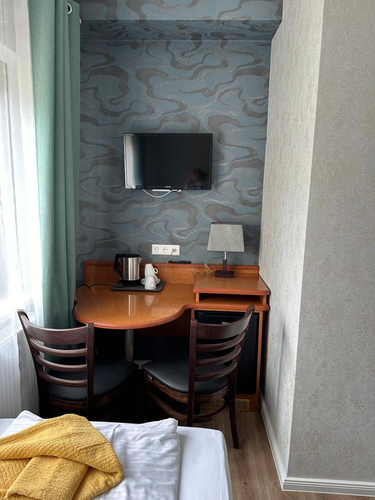 Hotel Pirol Берлін Екстер'єр фото